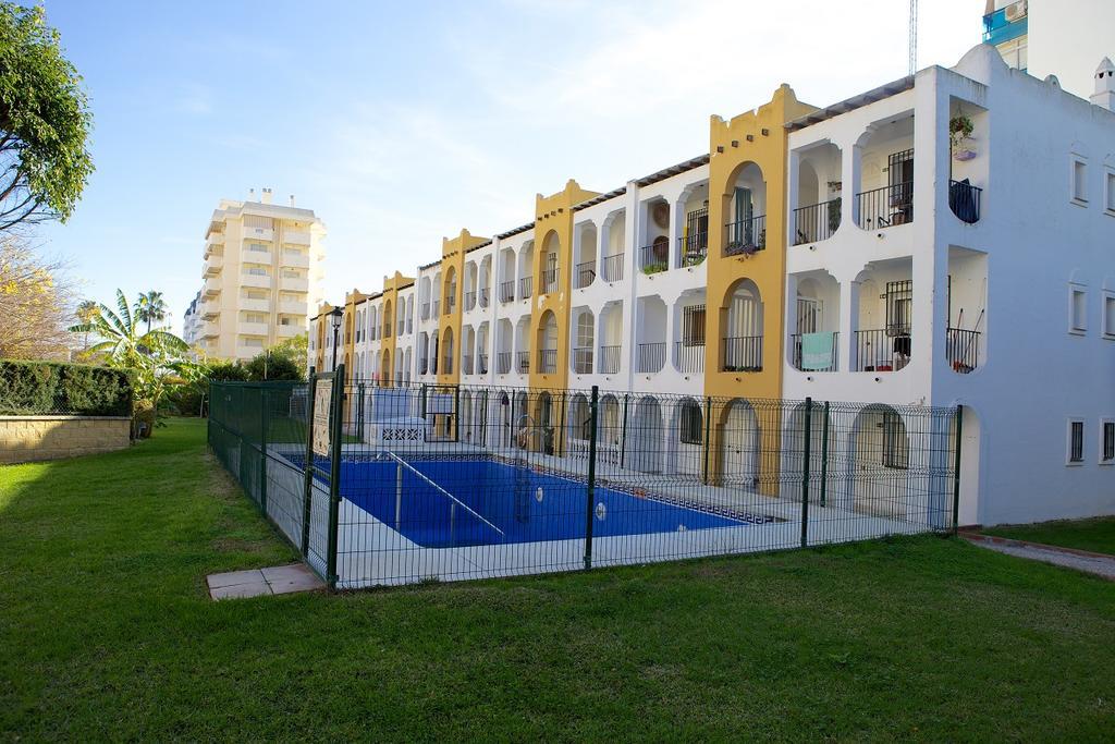 Apartamento Andalucia Benalmadena Bagian luar foto
