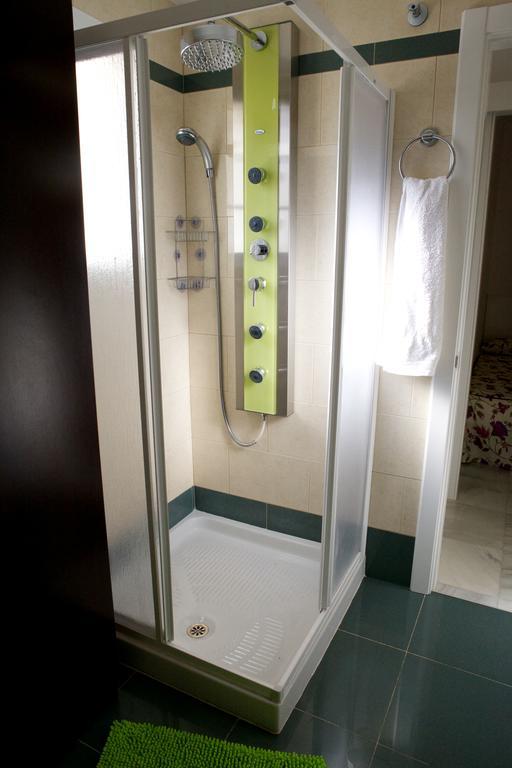 Apartamento Andalucia Benalmadena Bagian luar foto